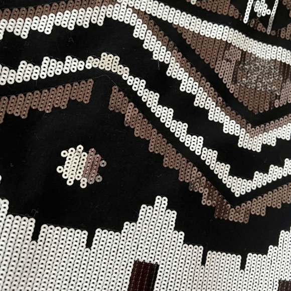 EXPRESS Size M- Black White Silver Bronze Sequins- Mini Skirt- New Without Tags. - Picture 5 of 8